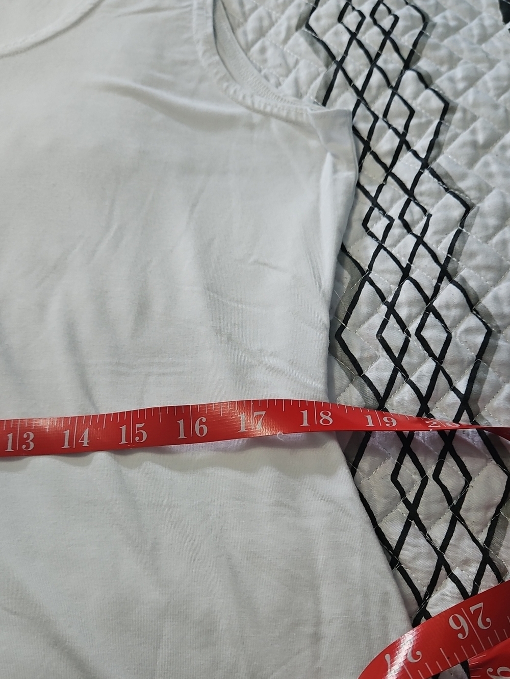 Joseph Ribkoff Tank Size Large Color Off White - Picture 5 of 7